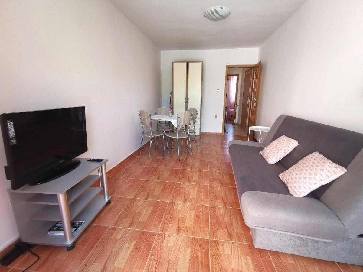 Apartmani Koin Medulin Exterior photo